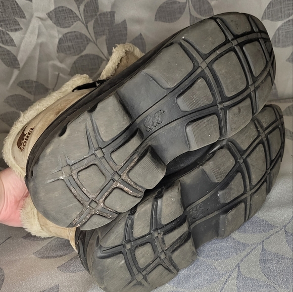 Sorel Snow Angel Boots - Picture 8 of 9